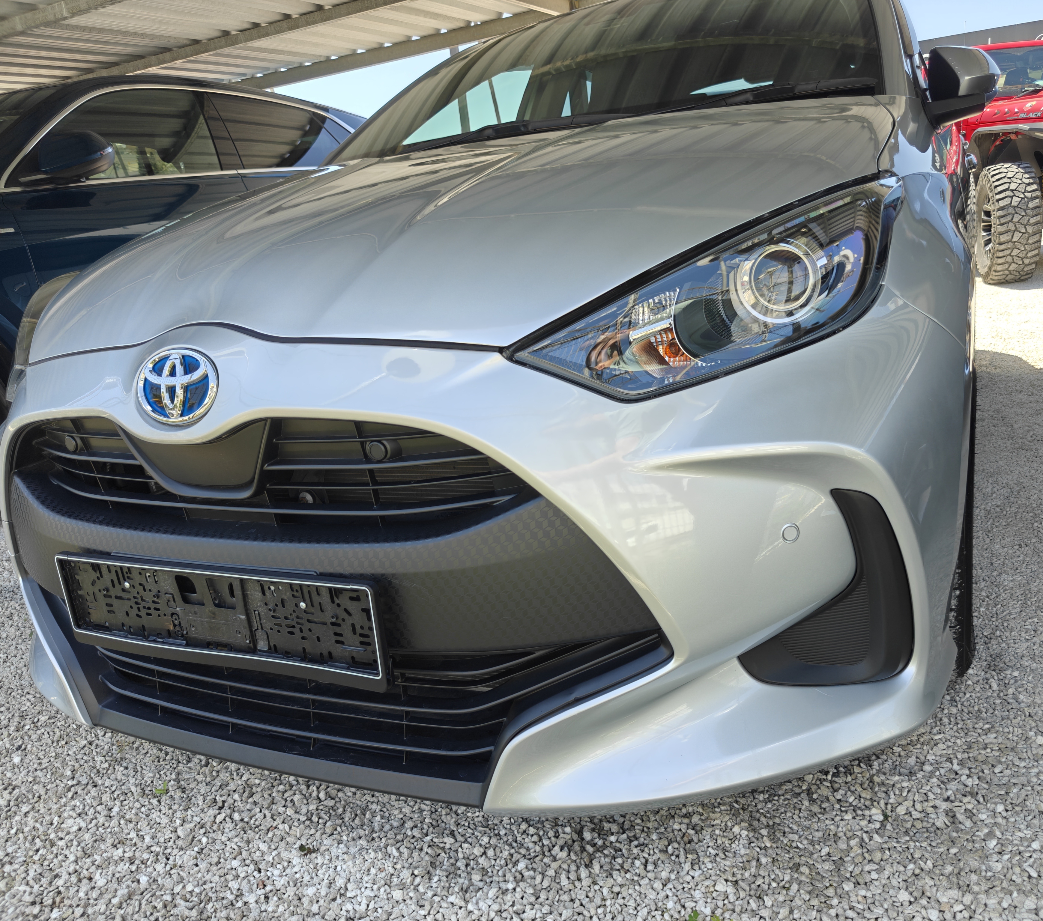 Toyota Yaris Hybrid X 2020